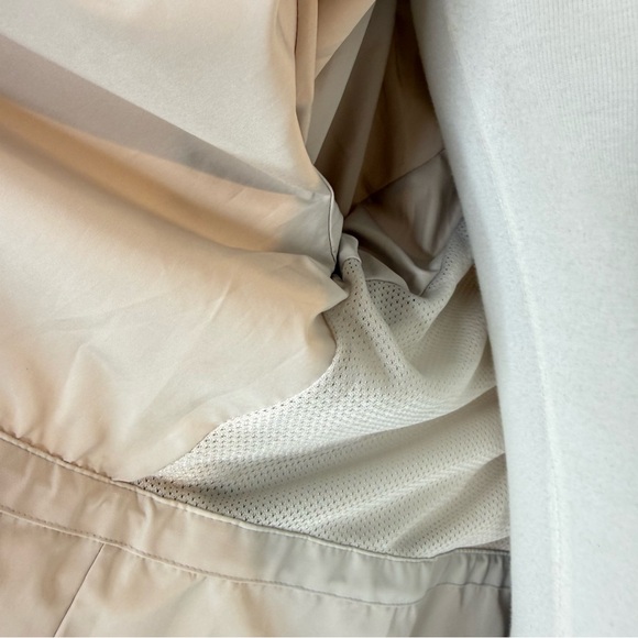 Athleta Edgewater Light Khaki Hooded Rain Jacket - Picture 11 of 16